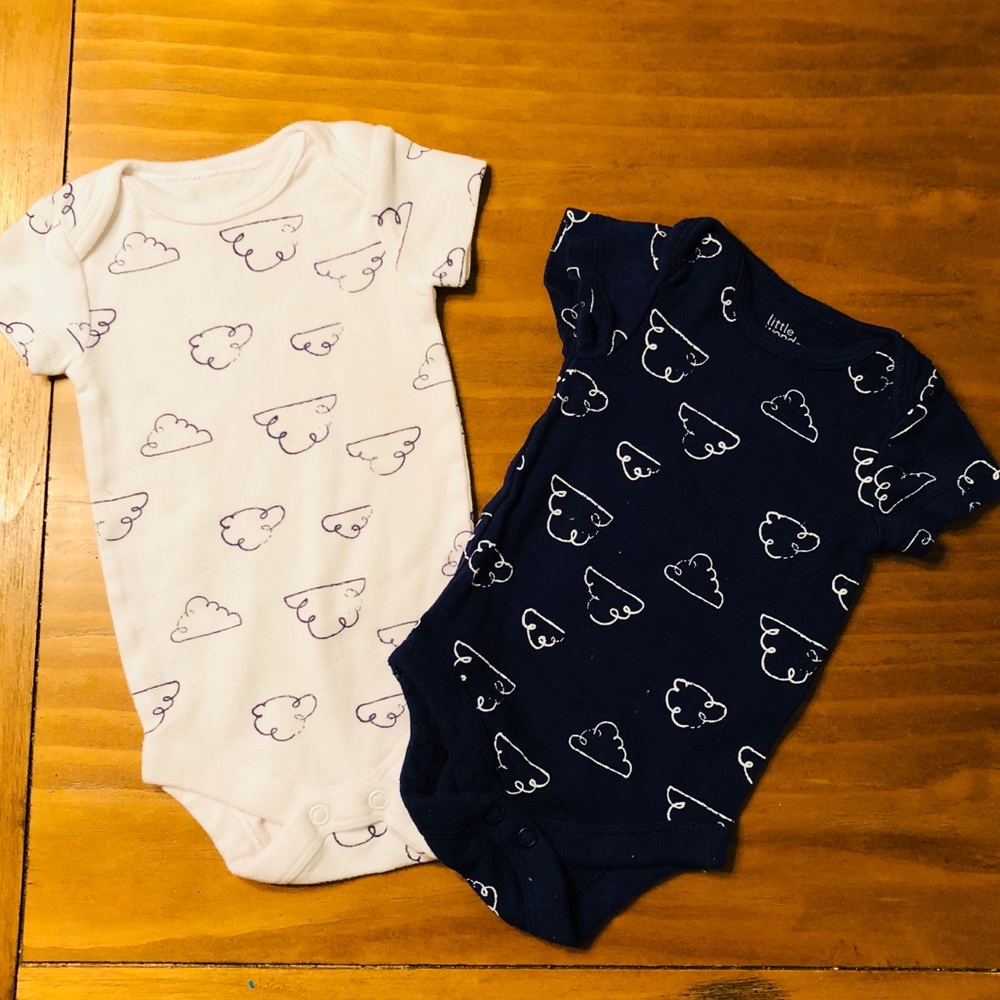 2 pk Baby Cloud Print Onesies